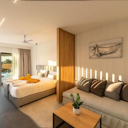 Thimios Suites Adults Only أخارافي المظهر الخارجي الصورة