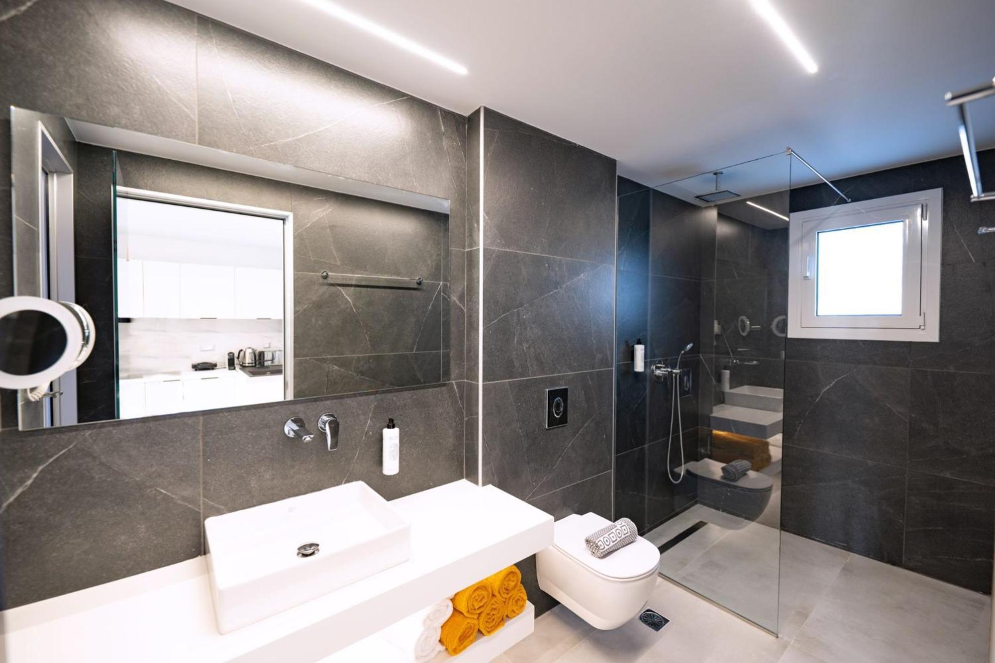 Thimios Suites Adults Only أخارافي المظهر الخارجي الصورة