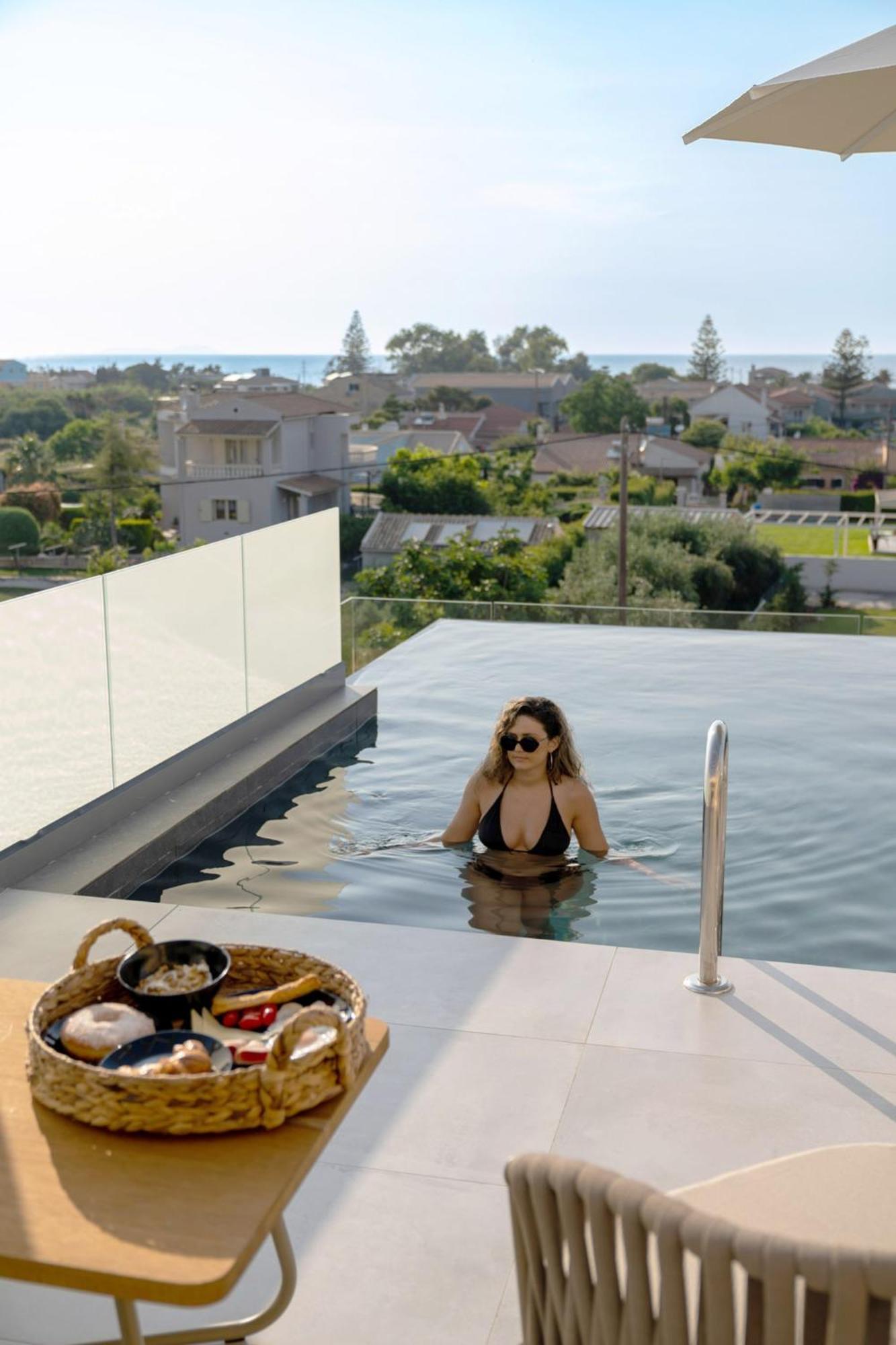 Thimios Suites Adults Only أخارافي المظهر الخارجي الصورة