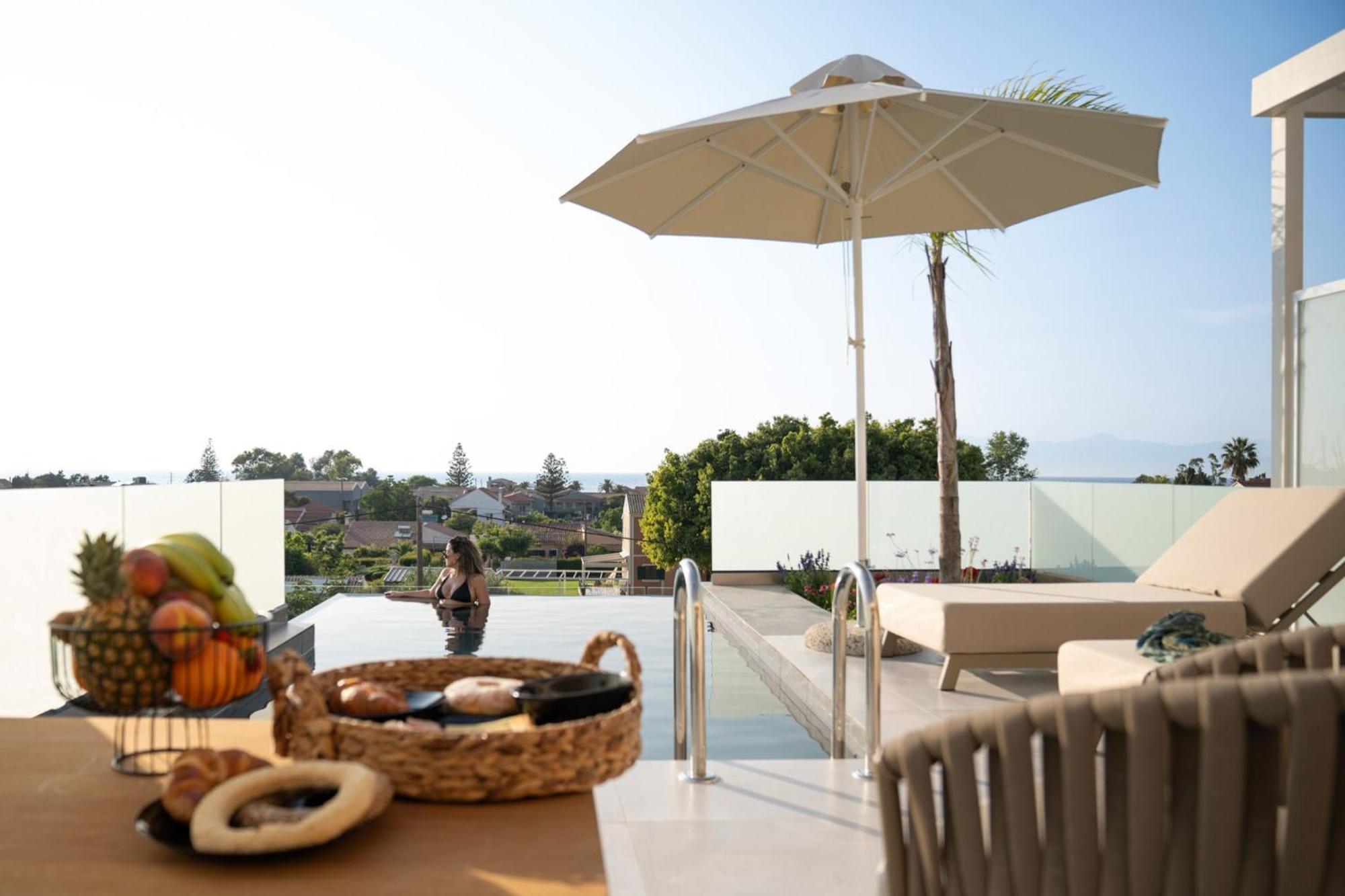 Thimios Suites Adults Only أخارافي المظهر الخارجي الصورة